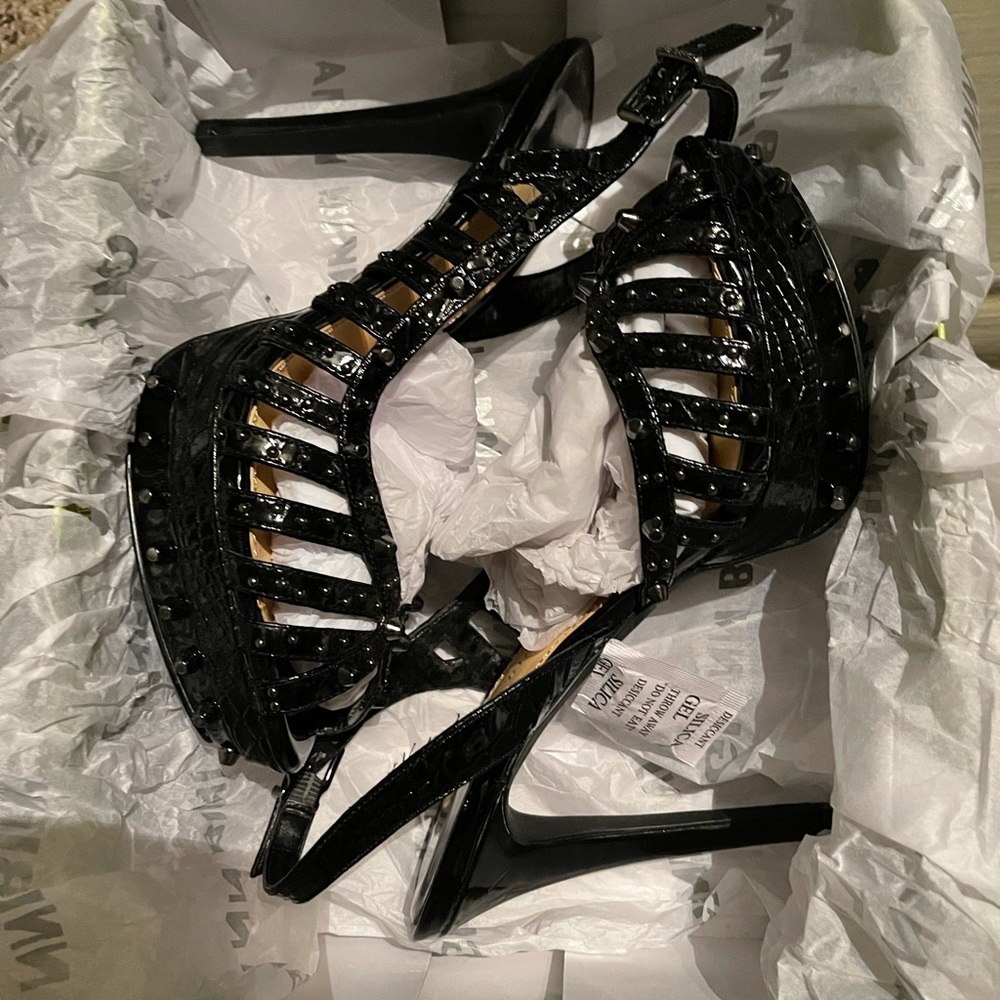 Gianni Bini Saucy Platform Slingback…